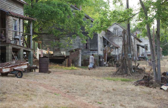 The Hunger Games: The Official Illustrated Movie Companion